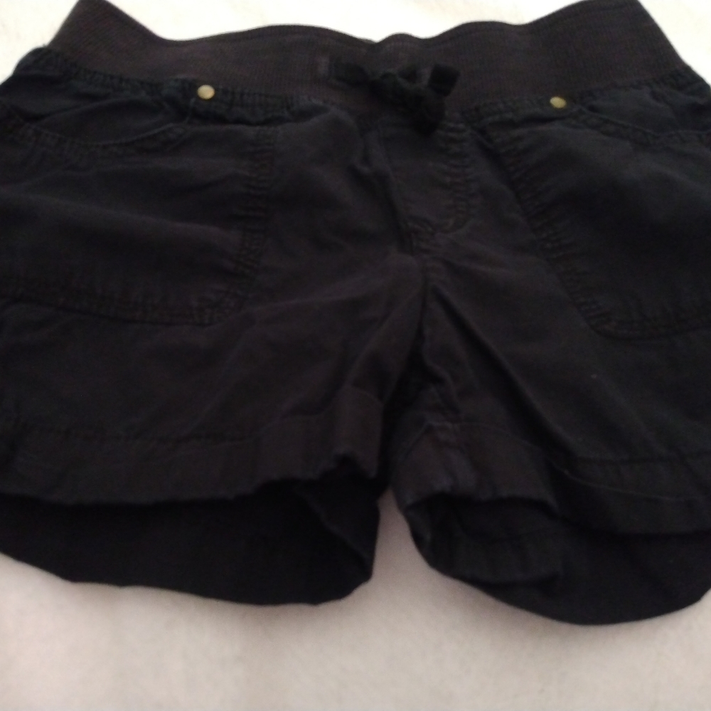 Arizona Jeans girl's black shorts with elastic waist